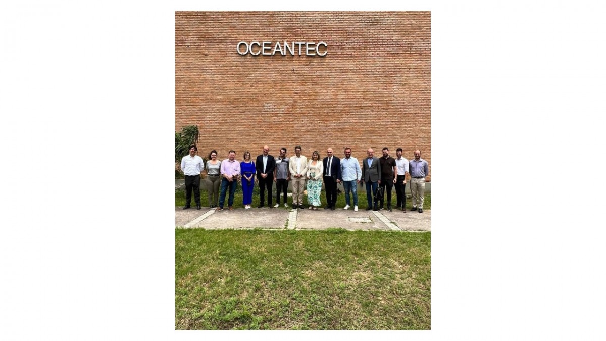 Representantes do Pacto